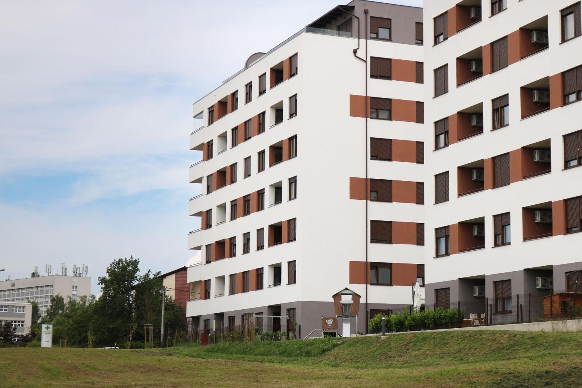 Apartment Queen كارلوفاتش المظهر الخارجي الصورة